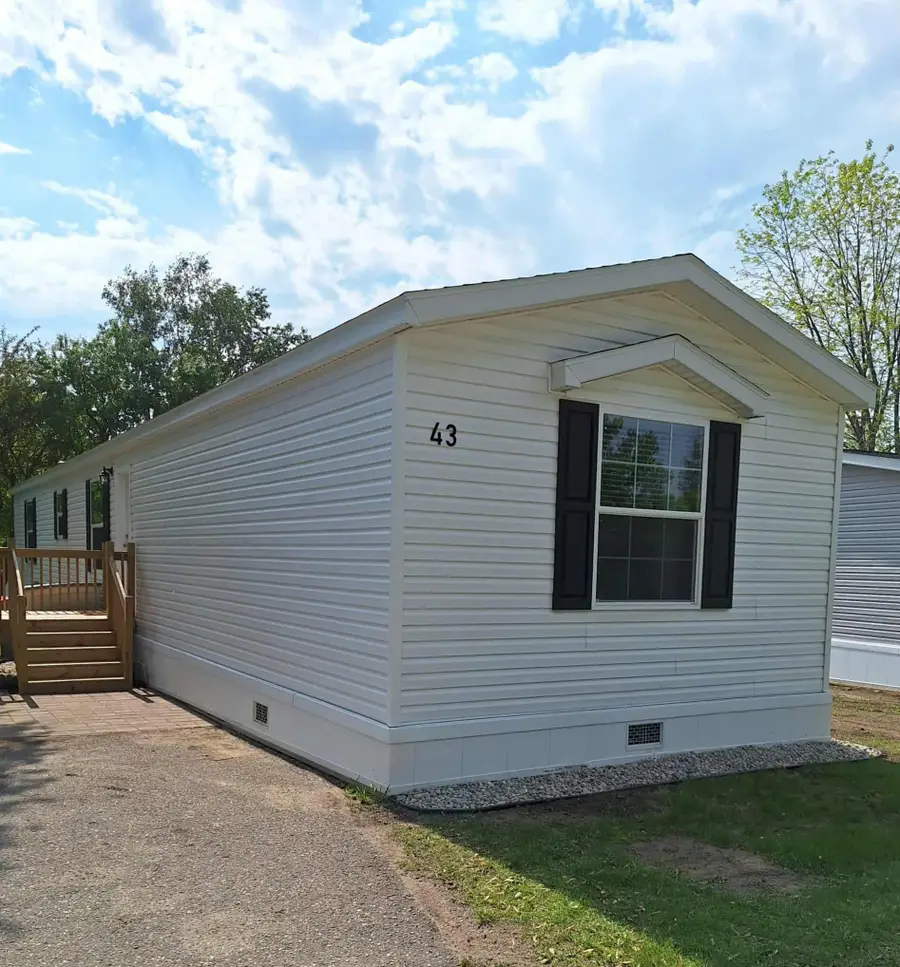 215 N Mckay Avenue #43, Alexandria, MN 56308 - #3