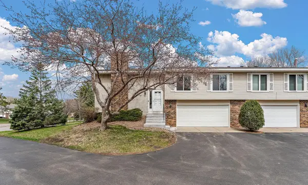 1621 W 140th Street, Burnsville, MN 55337