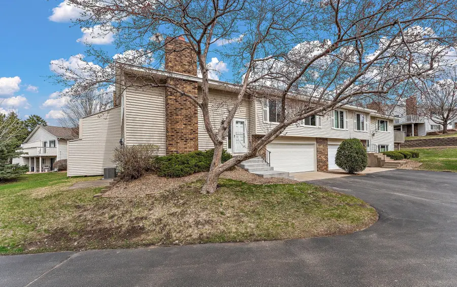 1621 W 140th Street, Burnsville, MN 55337 - #3