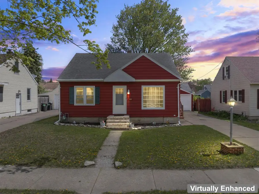 812 14th Avenue Ne, Rochester, MN 55906 - #2