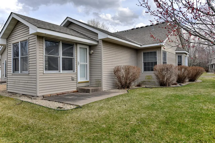 2133 Southwind Road, Saint Paul, MN 55109 - #3