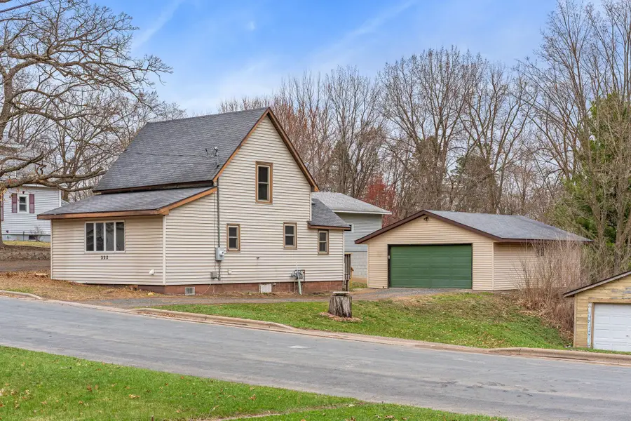 222 S East Avenue, Dresser, WI 54009 - #2