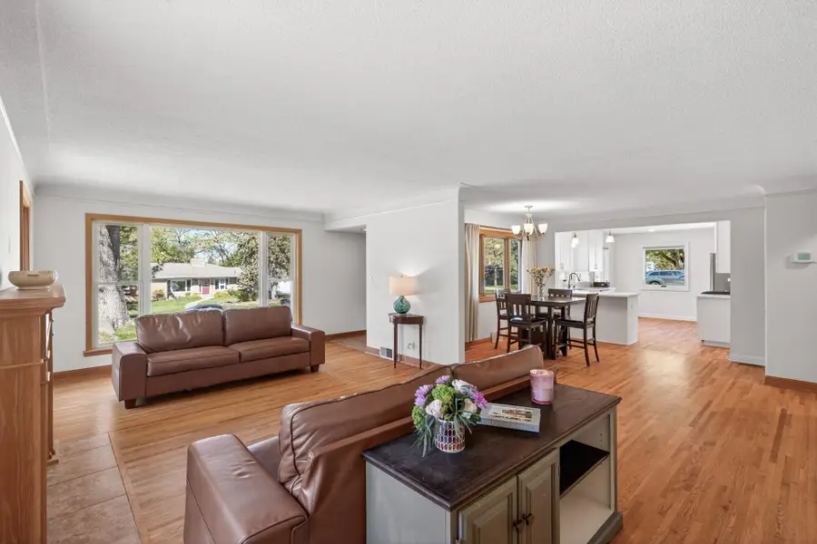 3606 Beard Avenue N, Minneapolis, MN 55422 - #3