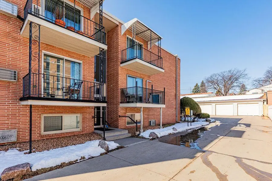 605 7th Street S #20, Fargo, ND 58103 - #2