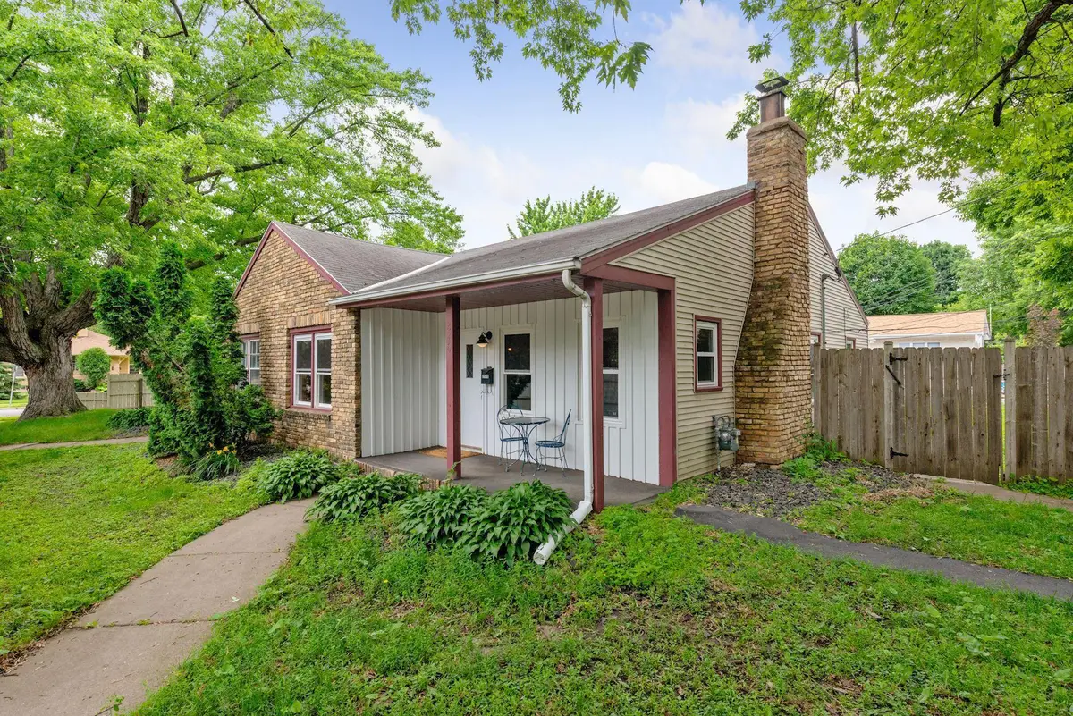 2530 W 50th Street, Minneapolis, MN 55410 - #1