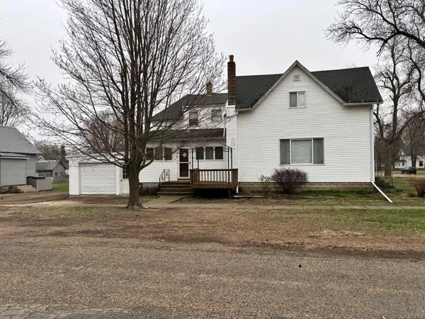 195 S Monroe Street, Thompson, IA 50478