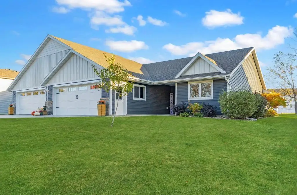 2006 Lakepark Avenue, Alexandria, MN 56308 - #1