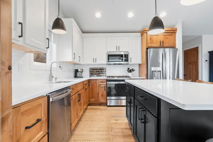 2006 Lakepark Avenue, Alexandria, MN 56308 - #3