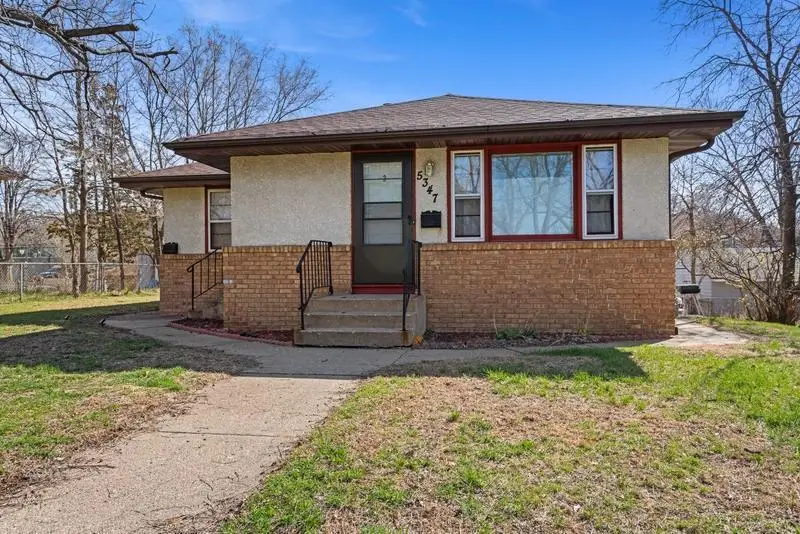 5347 4th Street Ne, Minneapolis, MN 55421 - #2