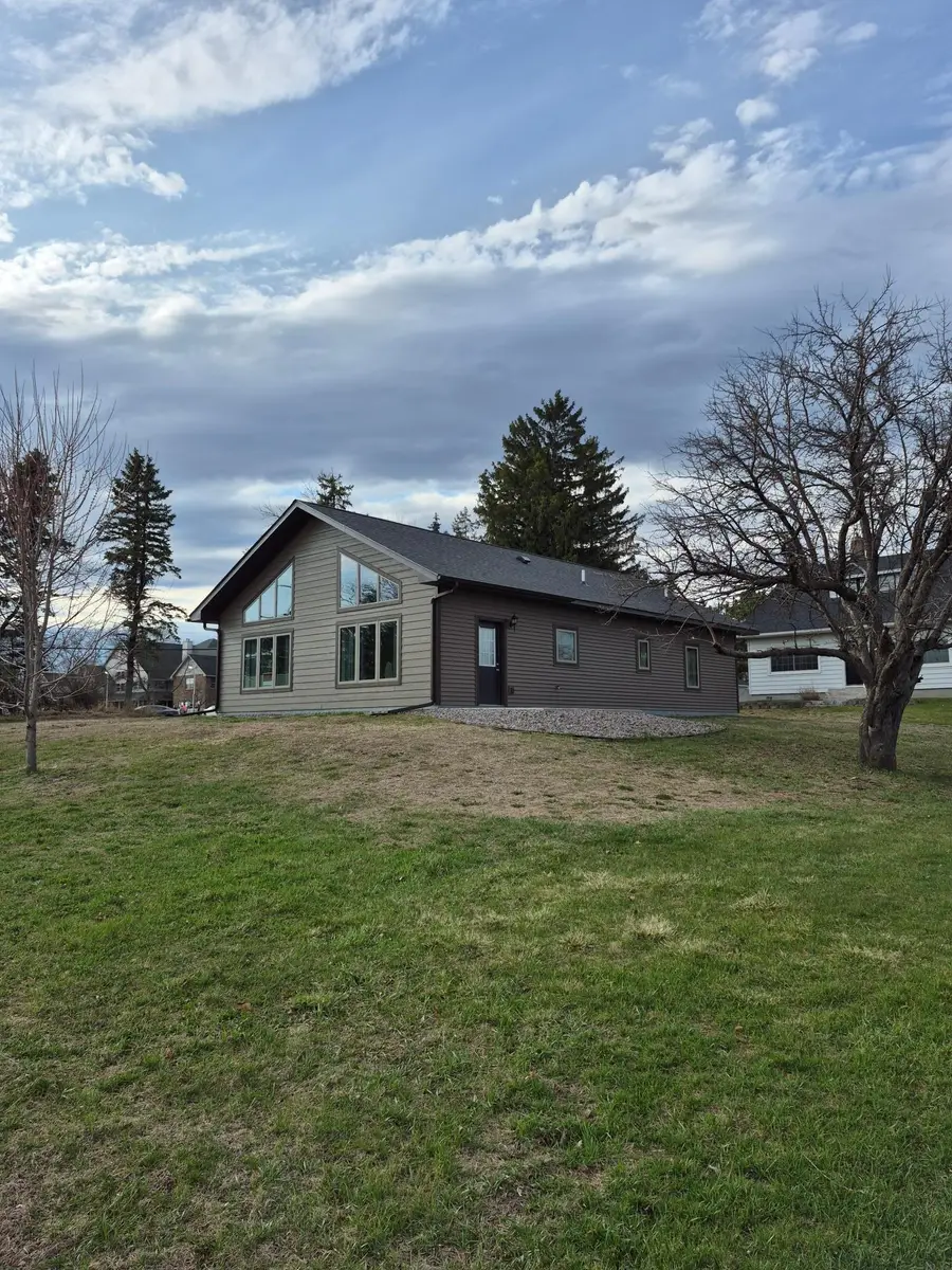 1000 10th Avenue Ne, Sauk Rapids, MN 56379 - #3