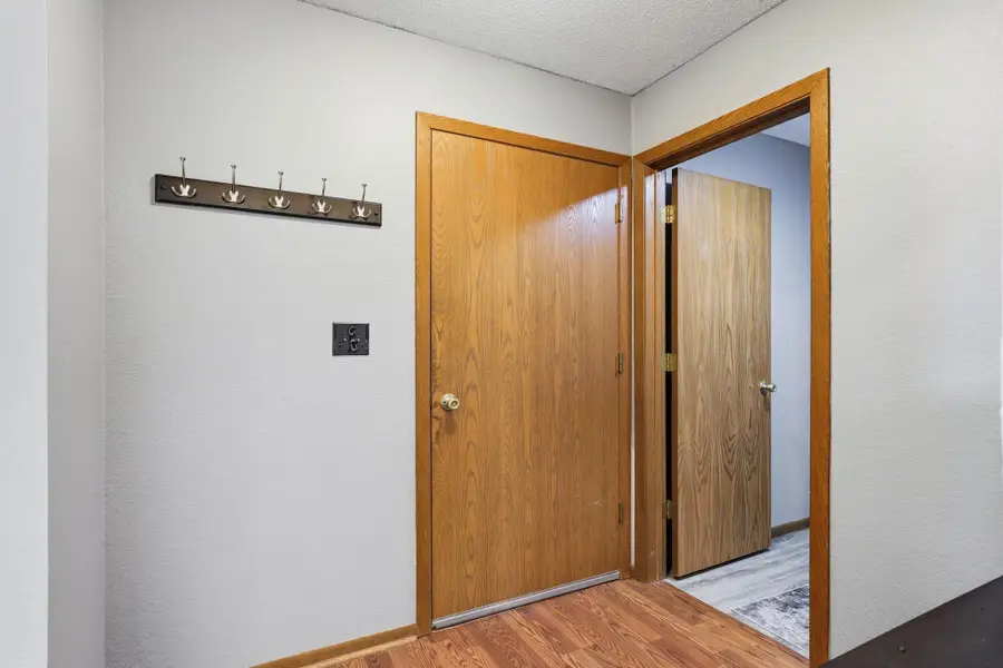 906 Galtier Street, Saint Paul, MN 55117 - #3