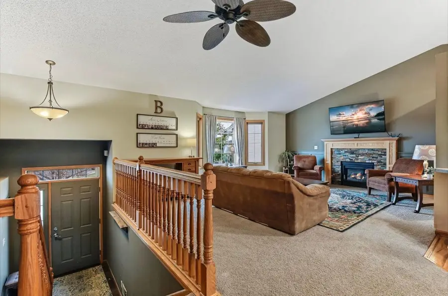 4946 259th Court, Wyoming, MN 55092 - #3