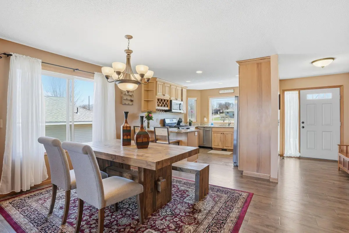 642 Union Court, Cannon Falls, MN 55009 - #1