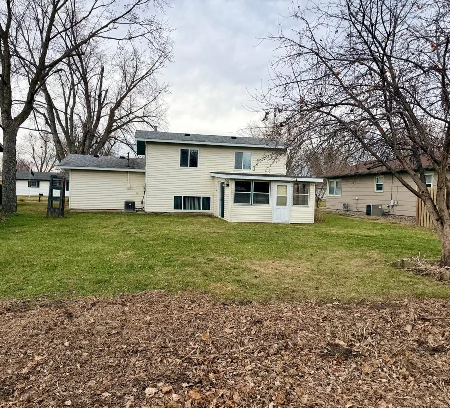 1039 36th Avenue N, Saint Cloud, MN 56303 - #2