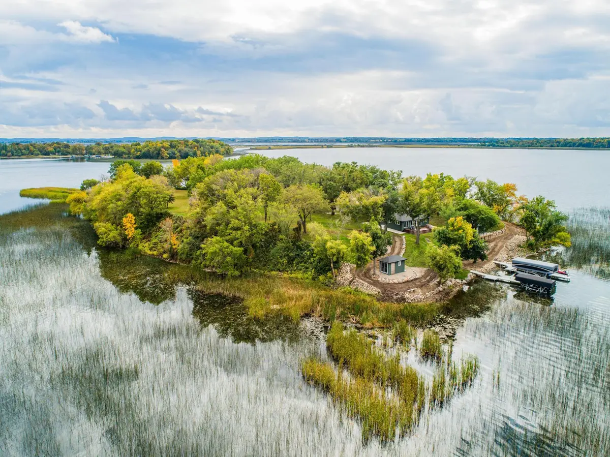 23040 S Lizzie Isle, Pelican Rapids, MN 56572 - #1