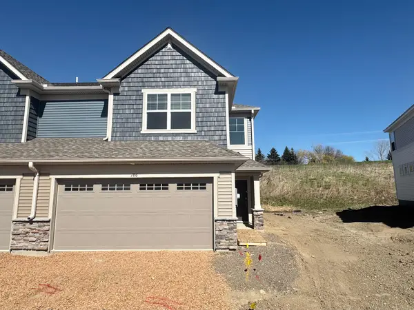 186 Huntington Drive, Waconia, MN 55387