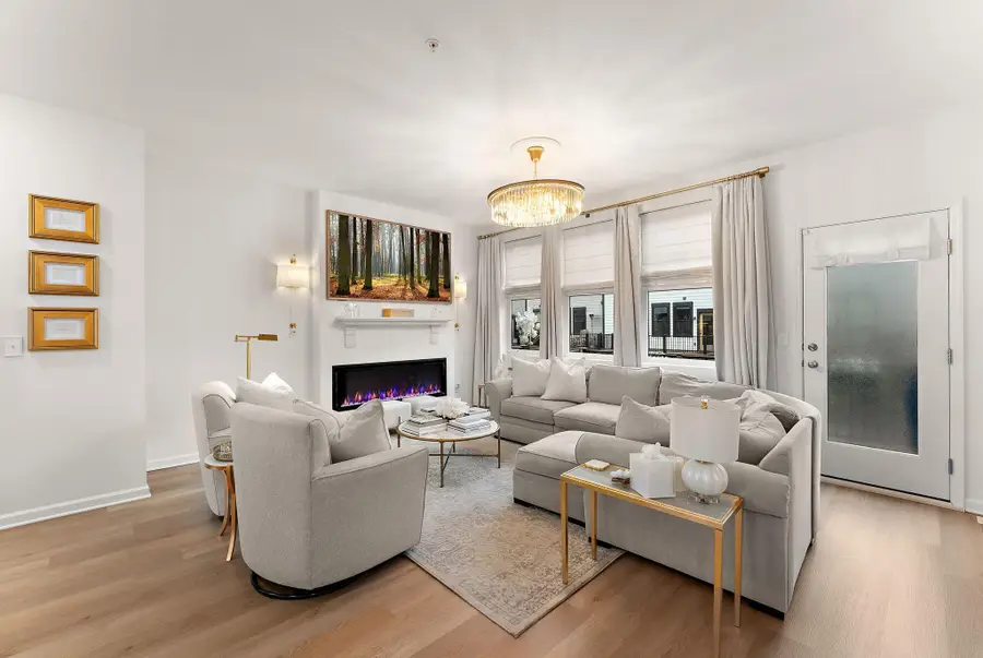 870 Mount Curve Boulevard #F, Saint Paul, MN 55116 - #2