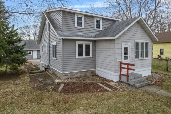 1628 Ford Avenue N, Glencoe, MN 55336