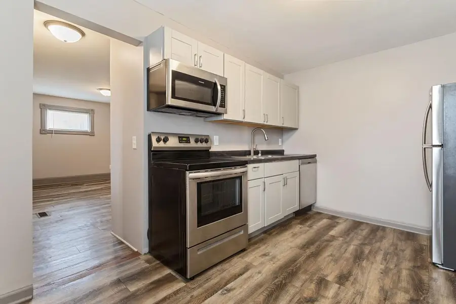 792 Duluth Street, Saint Paul, MN 55106 - #2