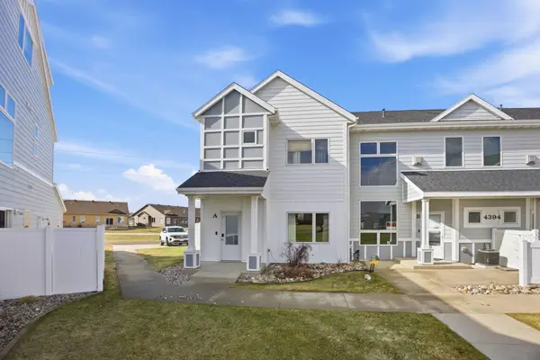 4394 46th Avenue S #A, Fargo, ND 58104