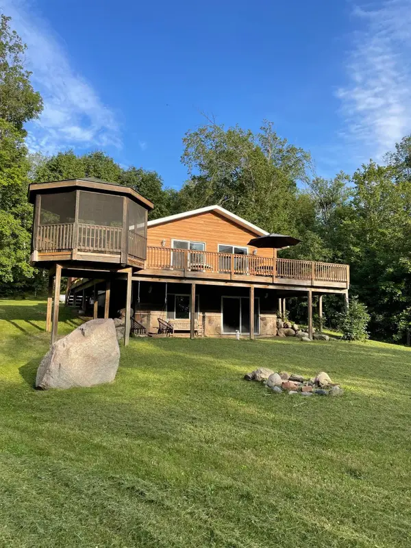 44138 Maple Lane, Harris, MN 55032