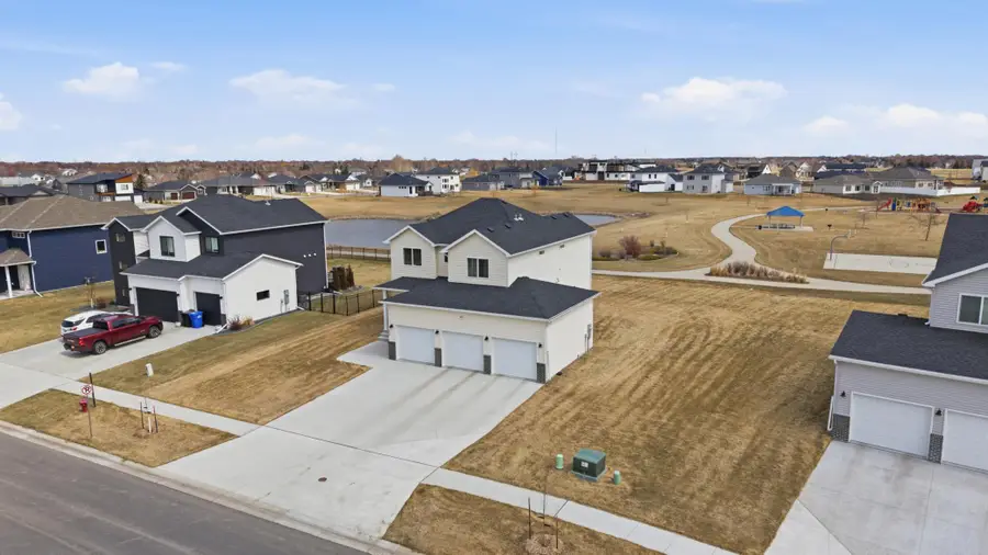 4756 34th Street S, Fargo, ND 58104 - #3