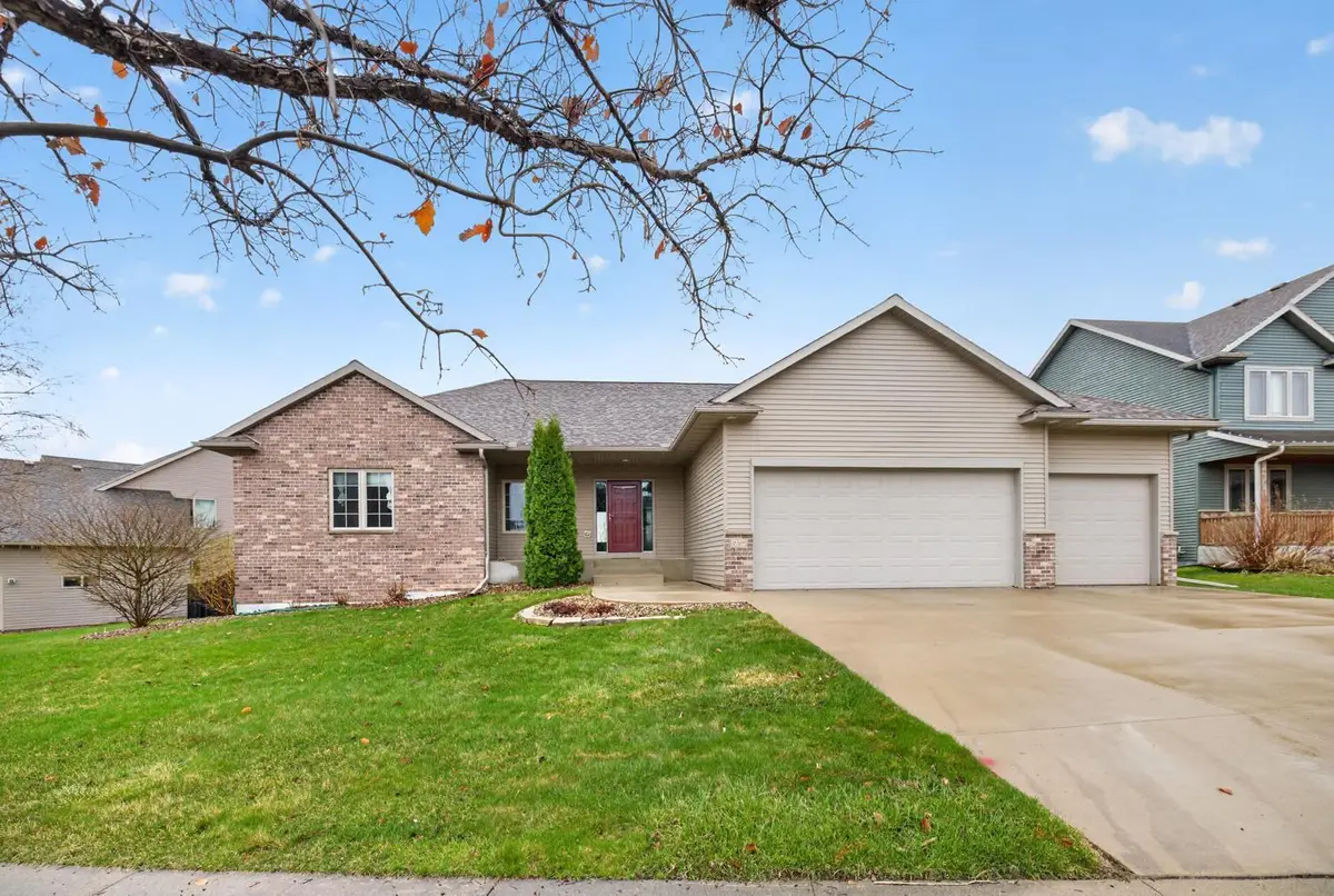 6389 Summit Pointe Road Nw, Rochester, MN 55901 - #1