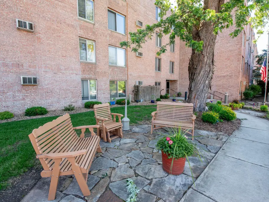 329 Geneva Avenue N #403, Oakdale, MN 55128 - #3