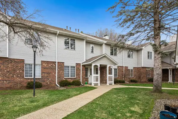 3563 Blue Jay Way #203, Saint Paul, MN 55123