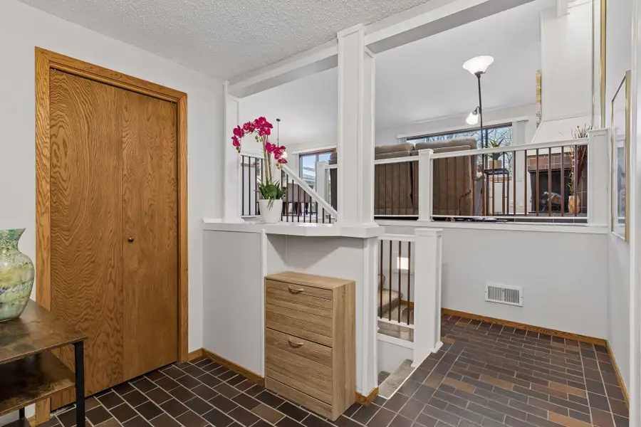 14244 Chestnut Drive, Eden Prairie, MN 55347 - #2