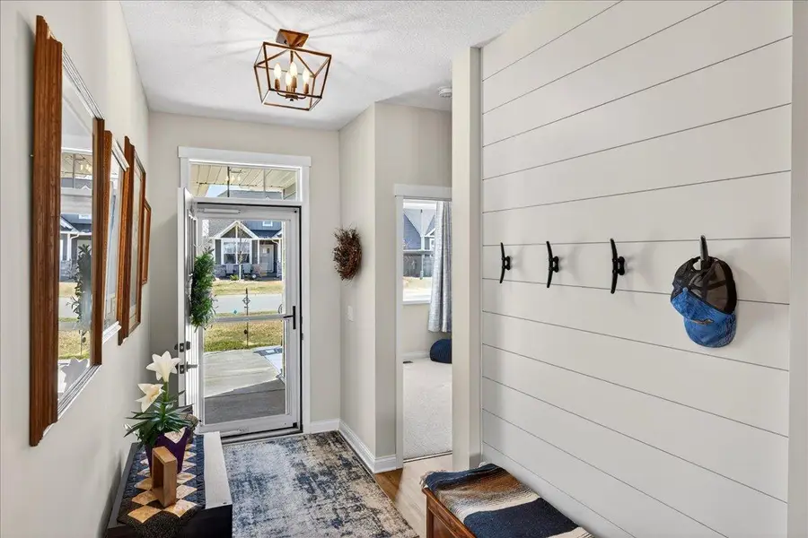 29282 Kenwood Way, Chisago City, MN 55013 - #2