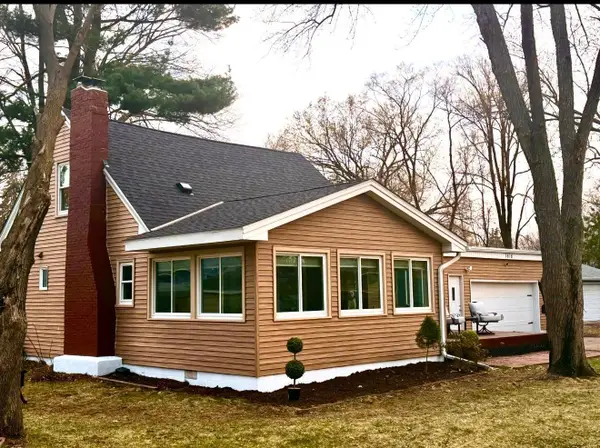 1818 3rd Street, Saint Paul, MN 55110