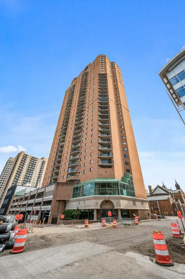 78 10th Street E #2901, Saint Paul, MN 55101