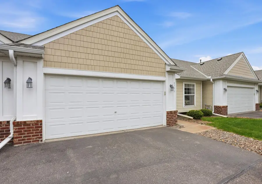 5792 Prairie Ridge Drive #182, Shoreview, MN 55126 - #2