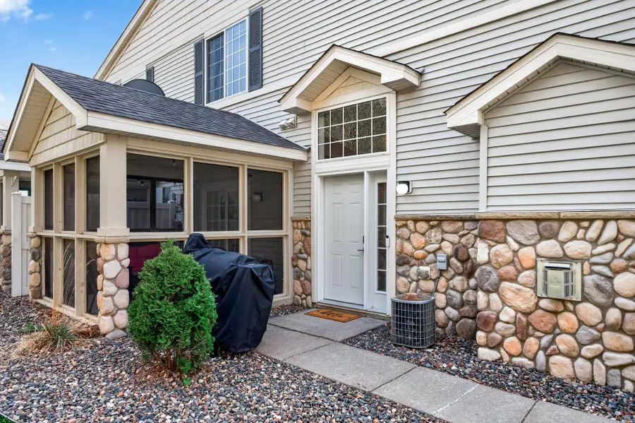 6729 Pine Crest Trail S, Cottage Grove, MN 55016 - #3