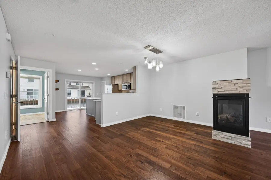 900 Ledgestone Drive, Mahtomedi, MN 55115 - #2