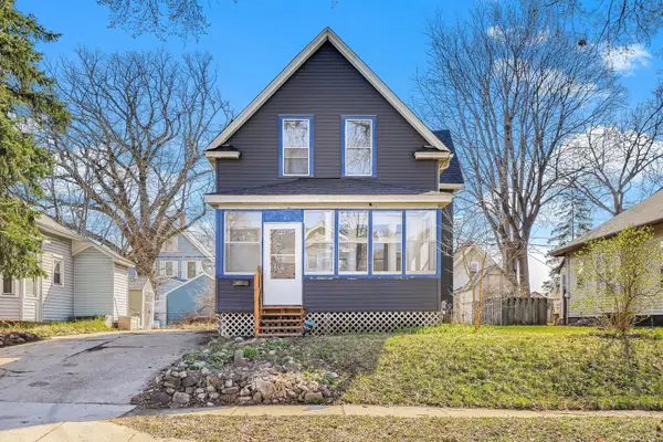 990 Como Place, Saint Paul, MN 55103