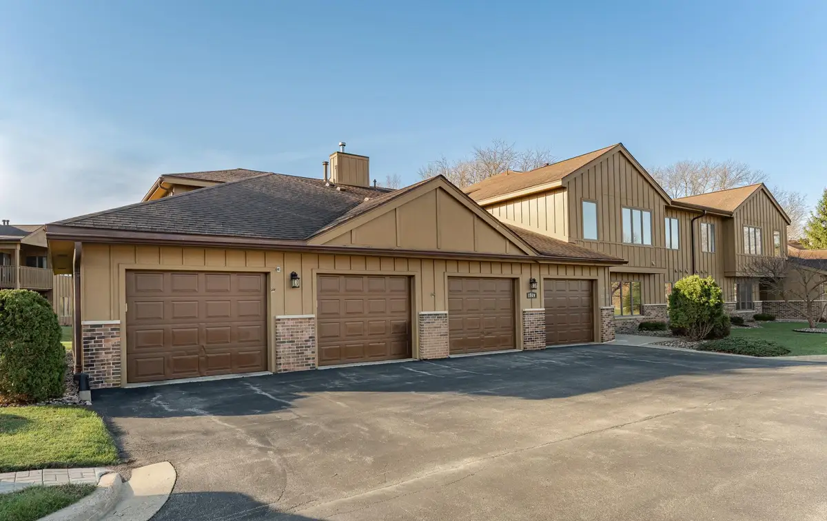 1924 Greenfield Lane Sw #101, Rochester, MN 55902 - #1