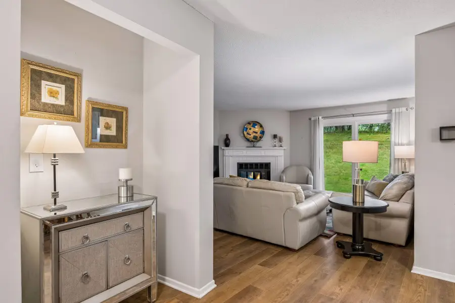 6983 Langford Court, Edina, MN 55436 - #2