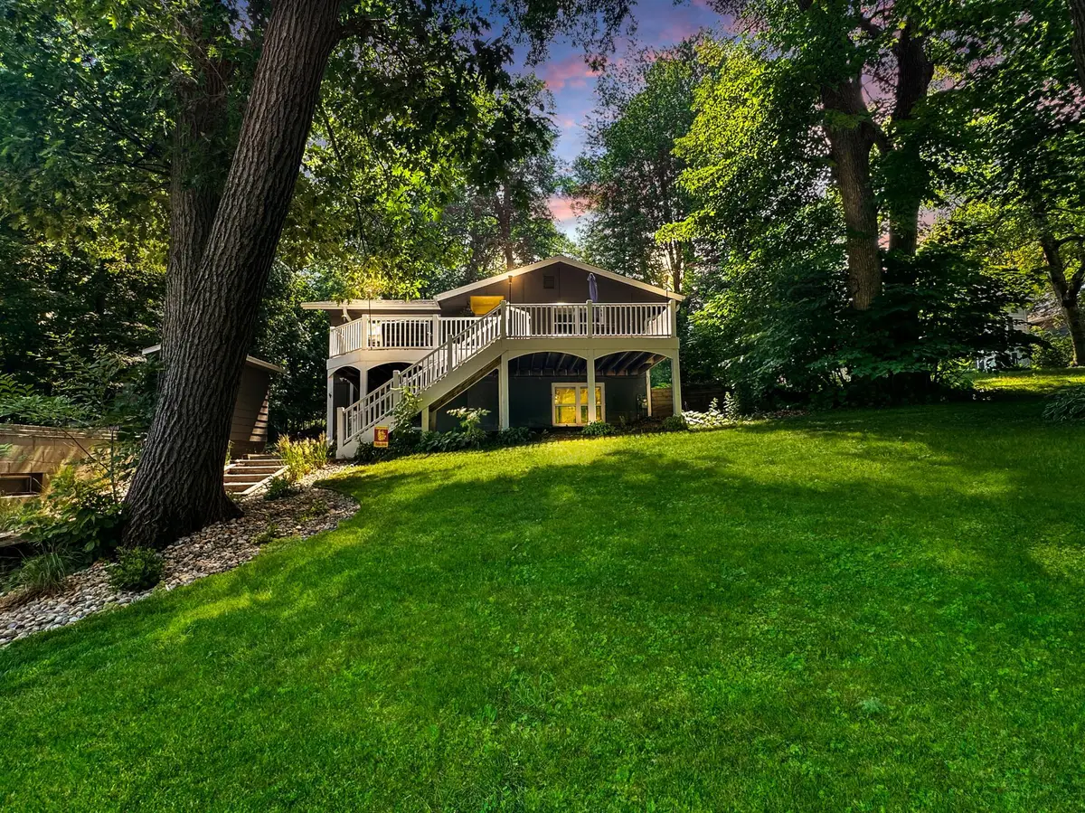 6710 Hopi Road, Chanhassen, MN 55317 - #1