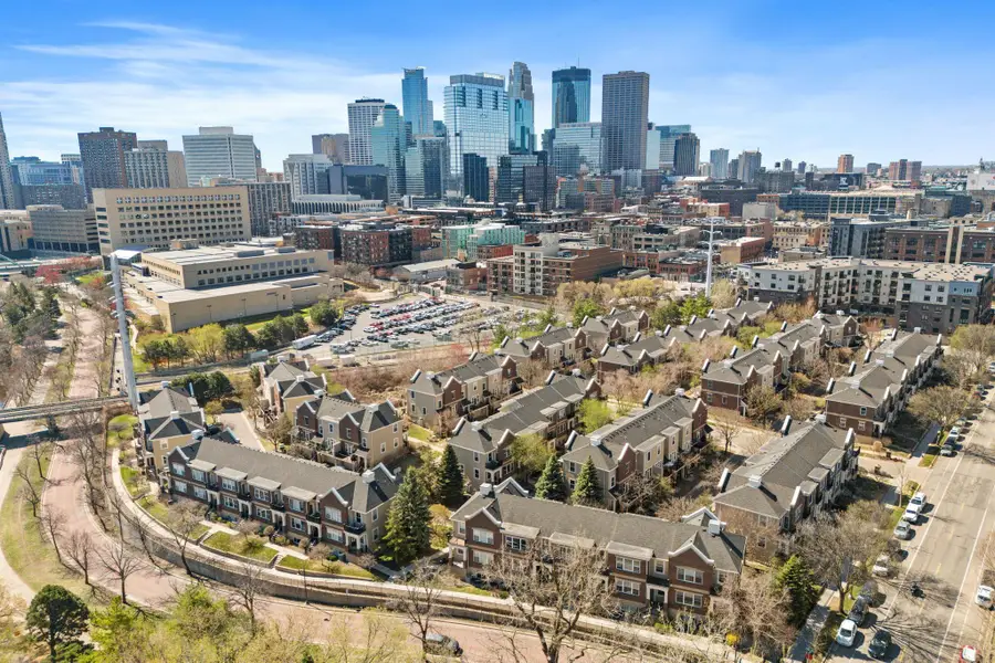 61 4th Avenue N #102, Minneapolis, MN 55401 - #2