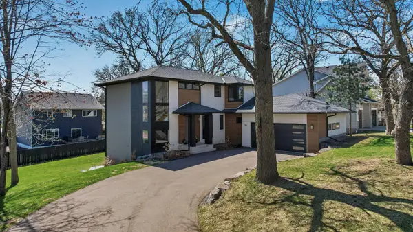 92 Birch Street, Saint Paul, MN 55115