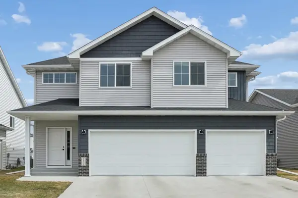 6612 28th Street S, Fargo, ND 58104