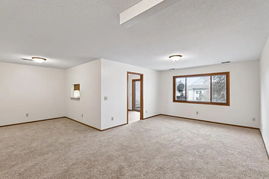 20 94th Circle Nw #203NW, Coon Rapids, MN 55448 - #2