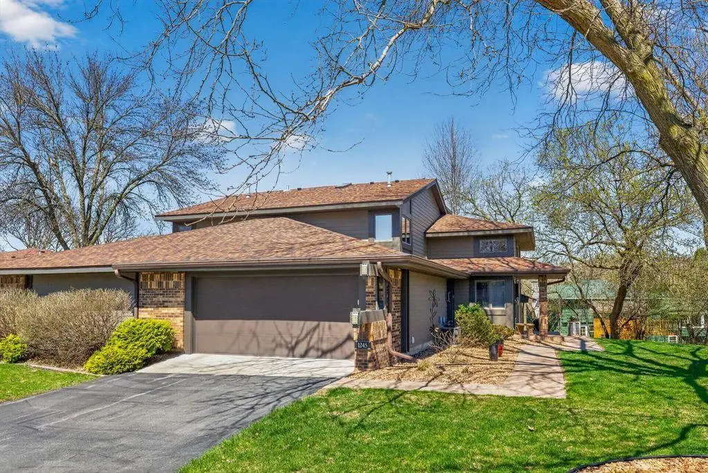 1245 19th Avenue Ne, Rochester, MN 55906 - #1