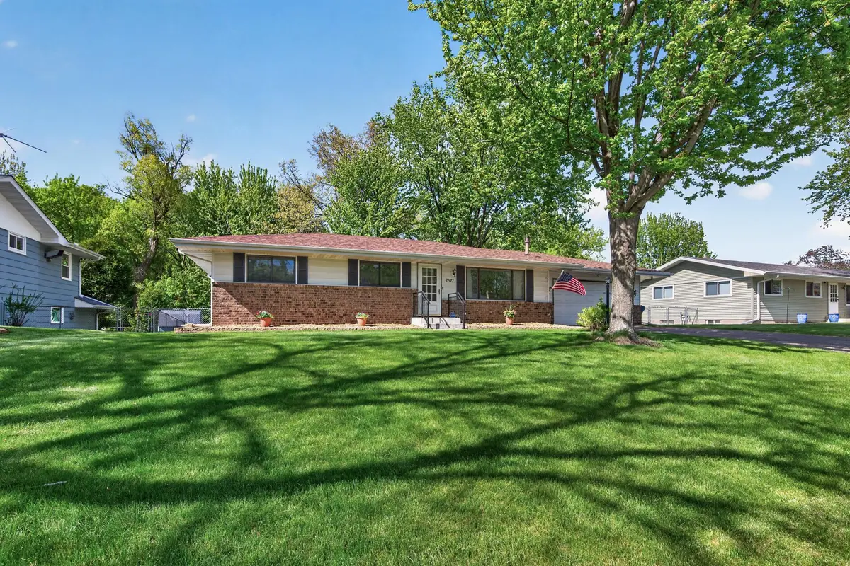 2521 Cedar Avenue, Saint Paul, MN 55110 - #1
