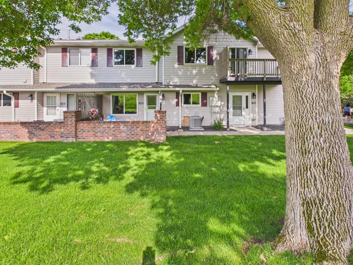 7598 13th Street N, Oakdale, MN 55128 - #1
