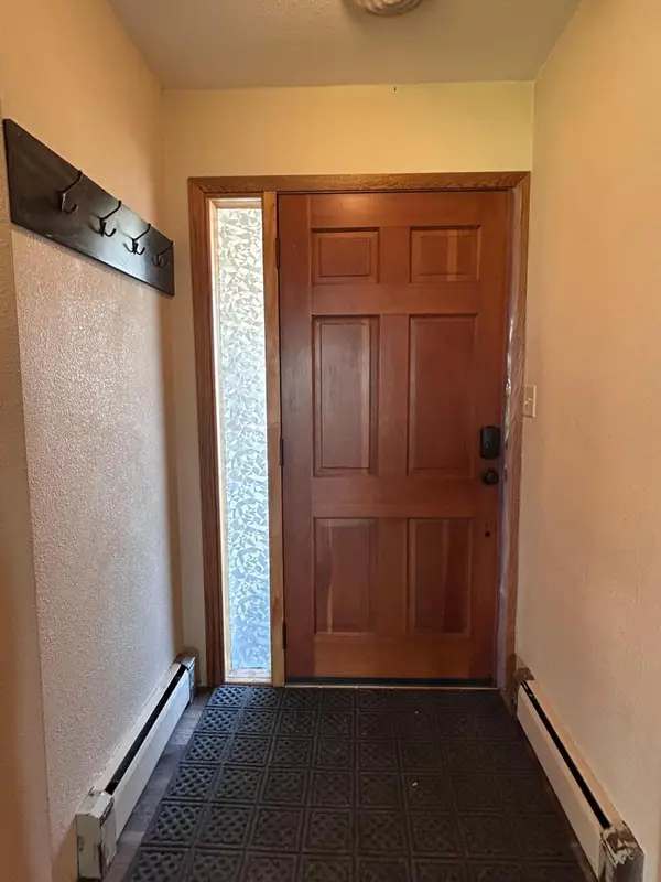 549 23 E, Milaca, MN 56353