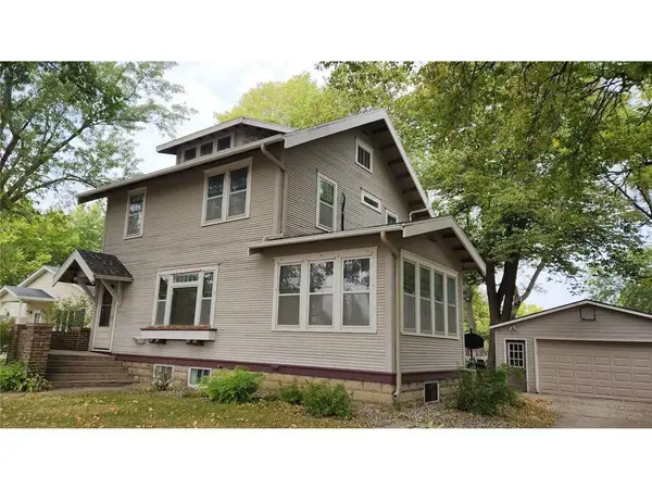 528 11th Street, Windom, MN 56101