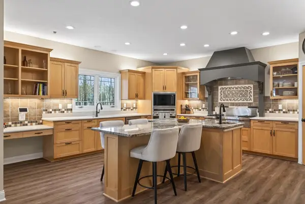 1865 155th Street Nw, Monticello, MN 55362